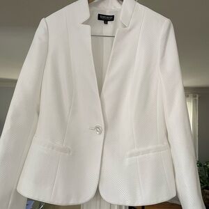 John Meyer collection white blazer/ suits jacket size 14